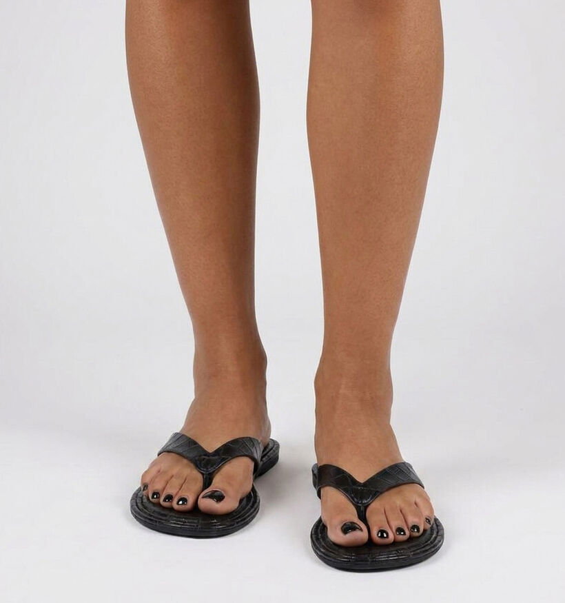 Tamaris Tongs en Noir pour femmes (373603)