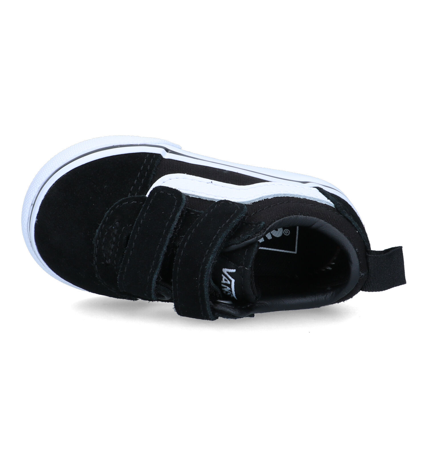 Ward store v sneaker