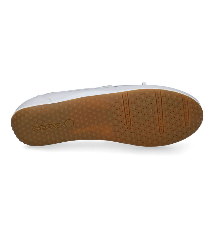 Geox Vega Moc Ecru Mocassins voor dames (303577)