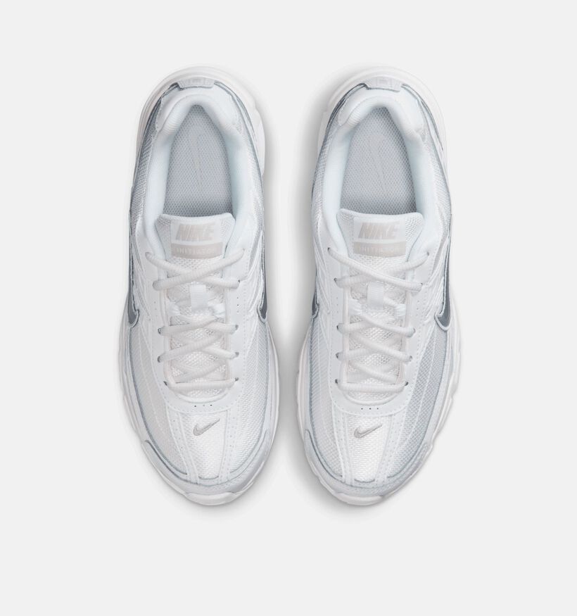 Nike Initiator Baskets en Blanc pour femmes (367094) - pour semelles orthop&eacute;diques