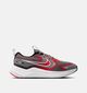 Nike Cosmic Runner Baskets en Gris/Rouge pour filles, gar&ccedil;ons (367246) - pour semelles orthop&eacute;diques