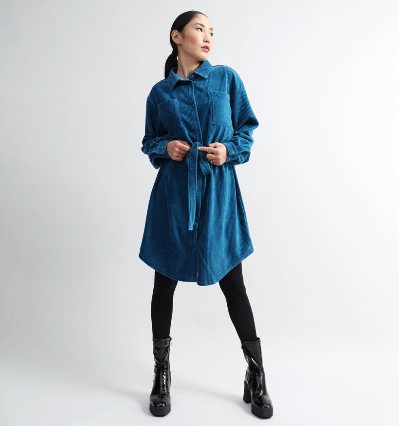 Vila Kita Robe chemise en velours côtelé en Bleu pour femmes (332530)