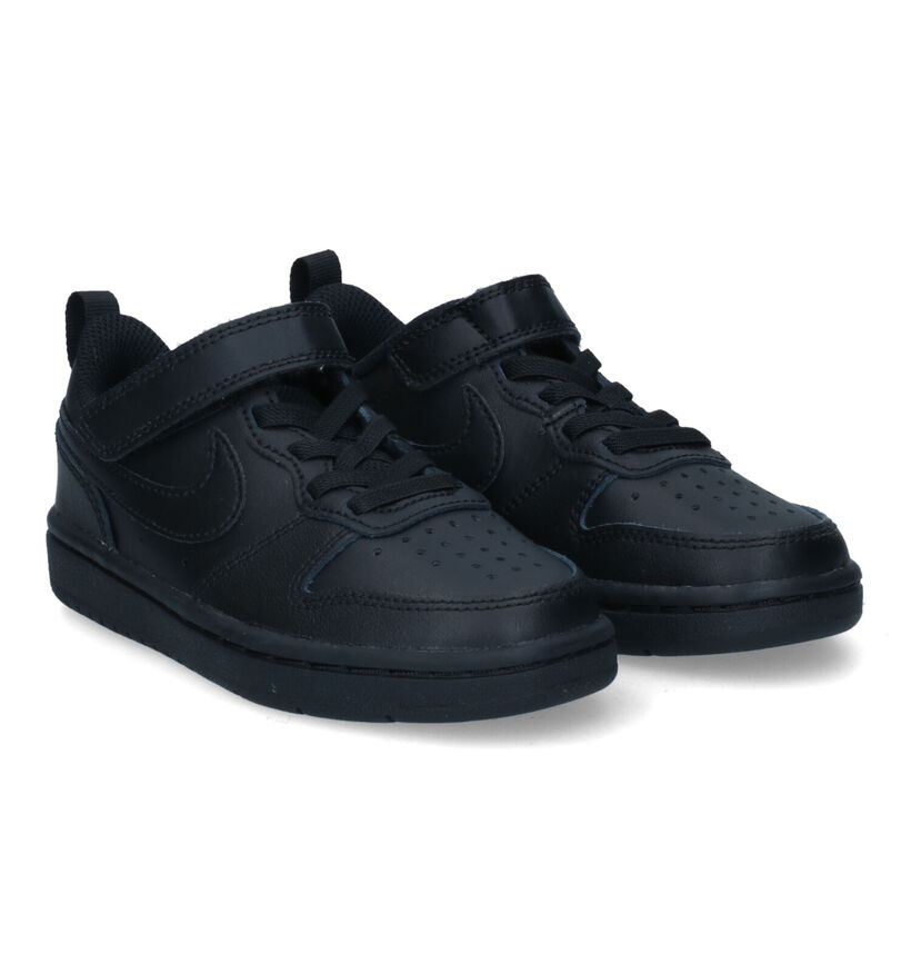 Nike Court Borough Baskets en Noir pour garçons (319349)