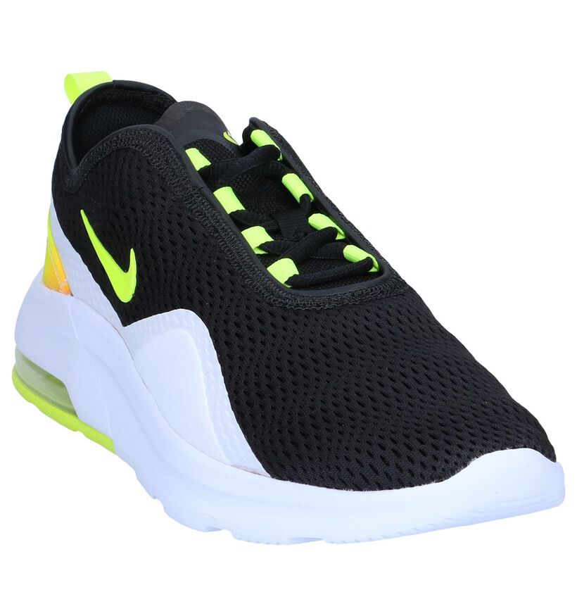 Zwarte Sneakers Nike Air Max Motion 2 in stof (249760)