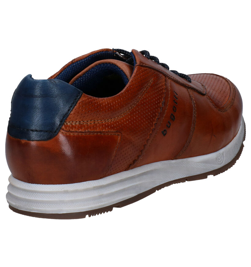 Bugatti Chaussures à lacets en Cognac en cuir (285120)