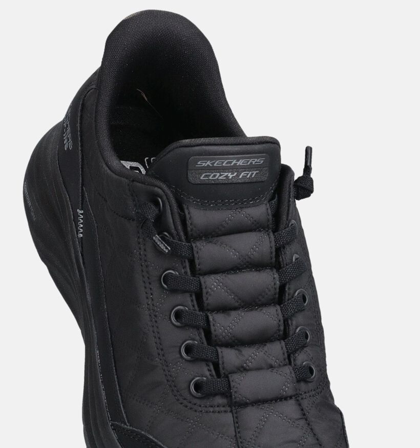 Skechers Contour Foam Baskets Slip-in en Noir pour femmes (368709) - pour semelles orthop&eacute;diques