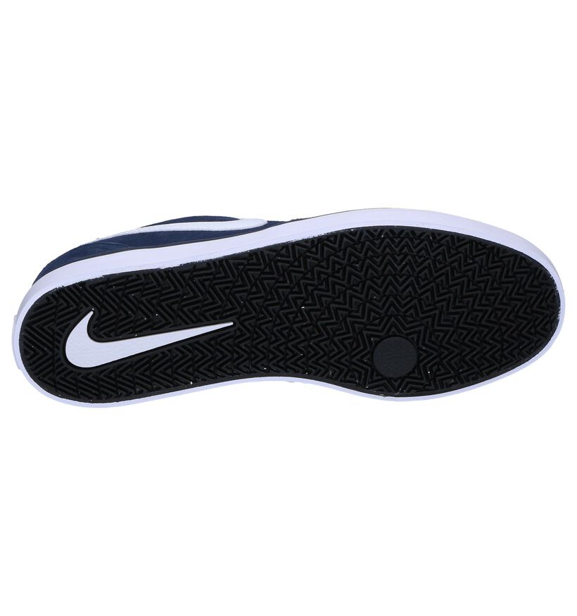 Nike SB Check Solar Kaki Sneakers in daim (262225)