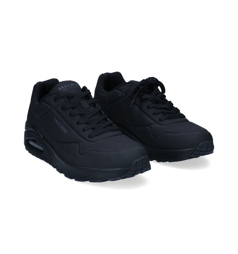 Skechers Uno Stand On Air Baskets en Noir pour hommes (359746)