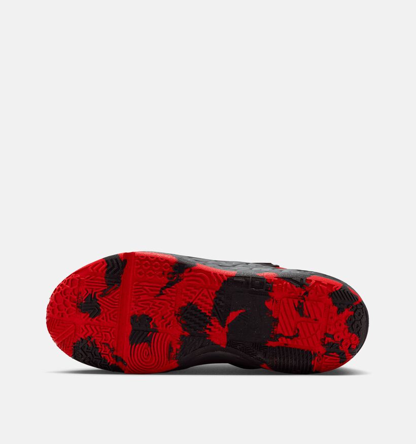 Nike Team Hustle Baskets en Rouge/Noir Nike Team Hustle Baskets en Rouge/Noir pour garçons (364689) - pour semelles orthopédiques