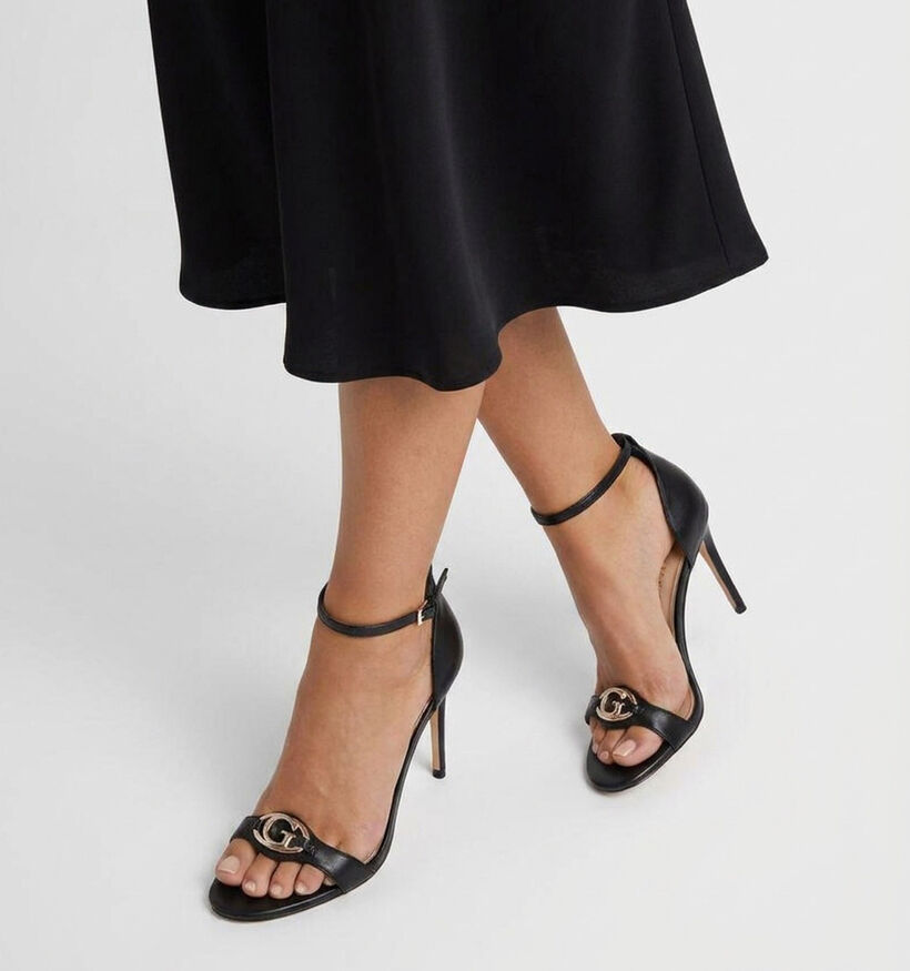 Guess Kabrina Sandales &agrave; talons en Noir pour femmes (369809)