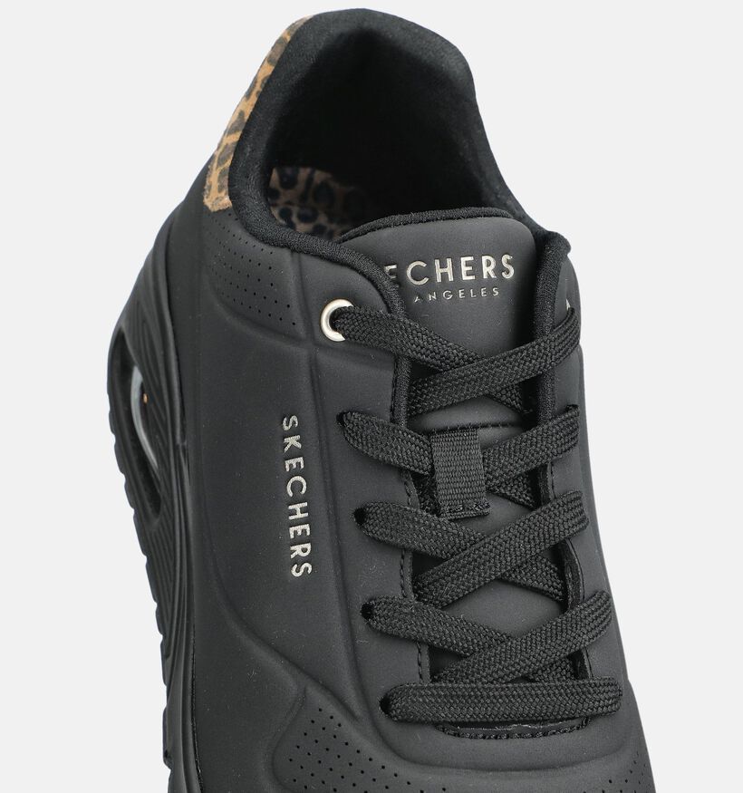 Skechers Uno Jungle Nite Baskets en Noir pour femmes (376920) - pour semelles orthop&eacute;diques