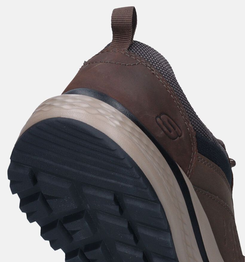 Skechers Slade Ultra Peralto Chaussures à lacets en Brun pour hommes (345194)