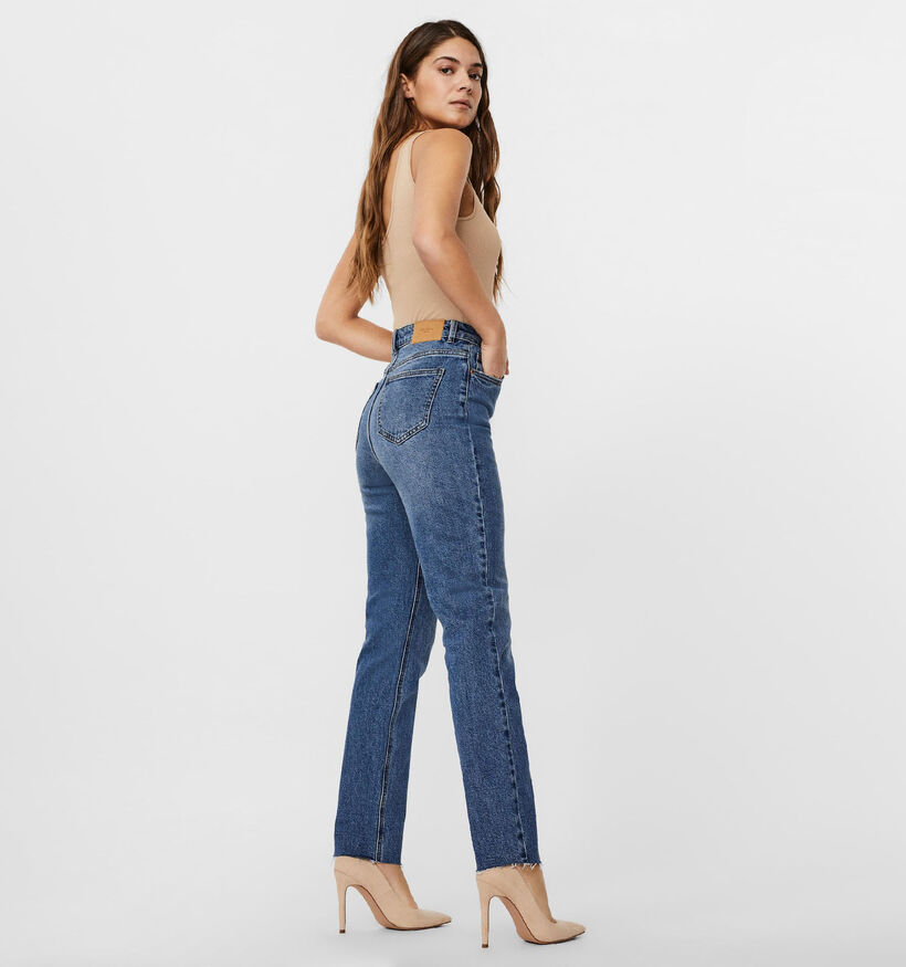 Vero Moda Brenda Straight Jeans en Bleu L32 (318340)