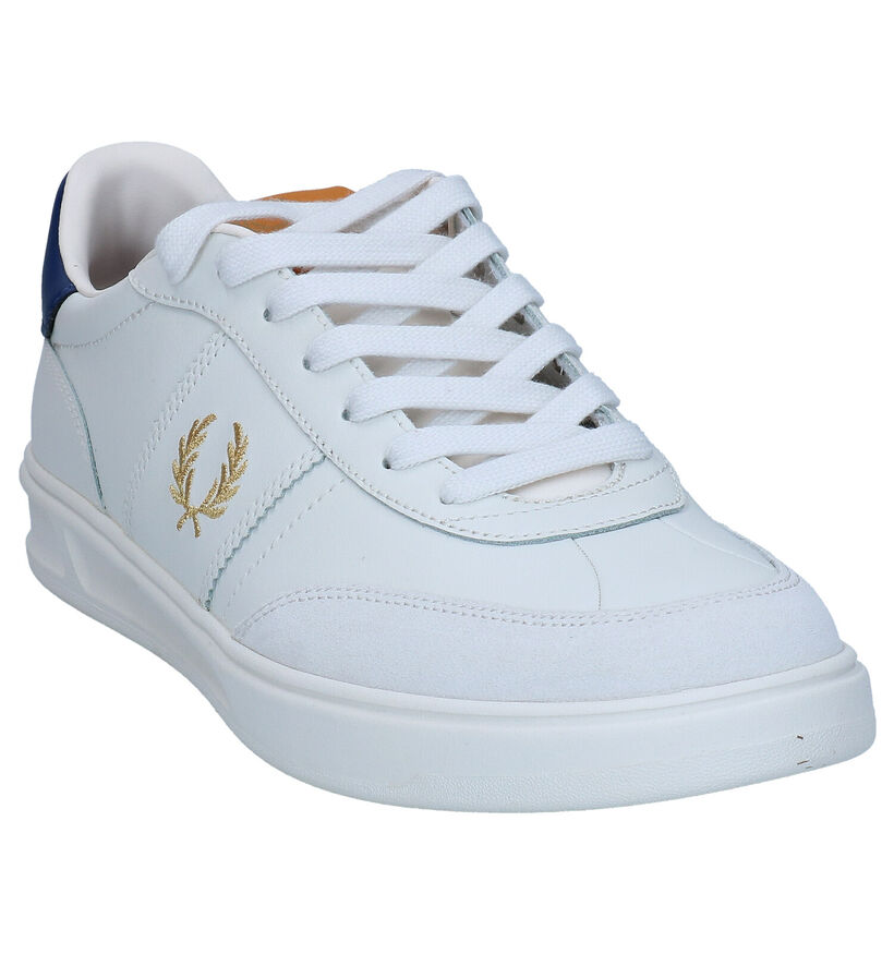Fred Perry Chaussures à lacets en Écru en cuir (292421)