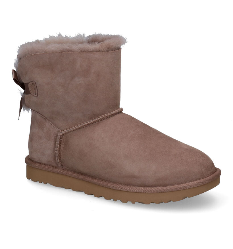 UGG Mini Bailey Bow II Bottes en Taupe en daim (294533)