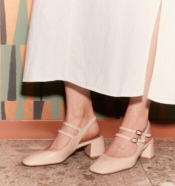 Les Autres Pumps Beige