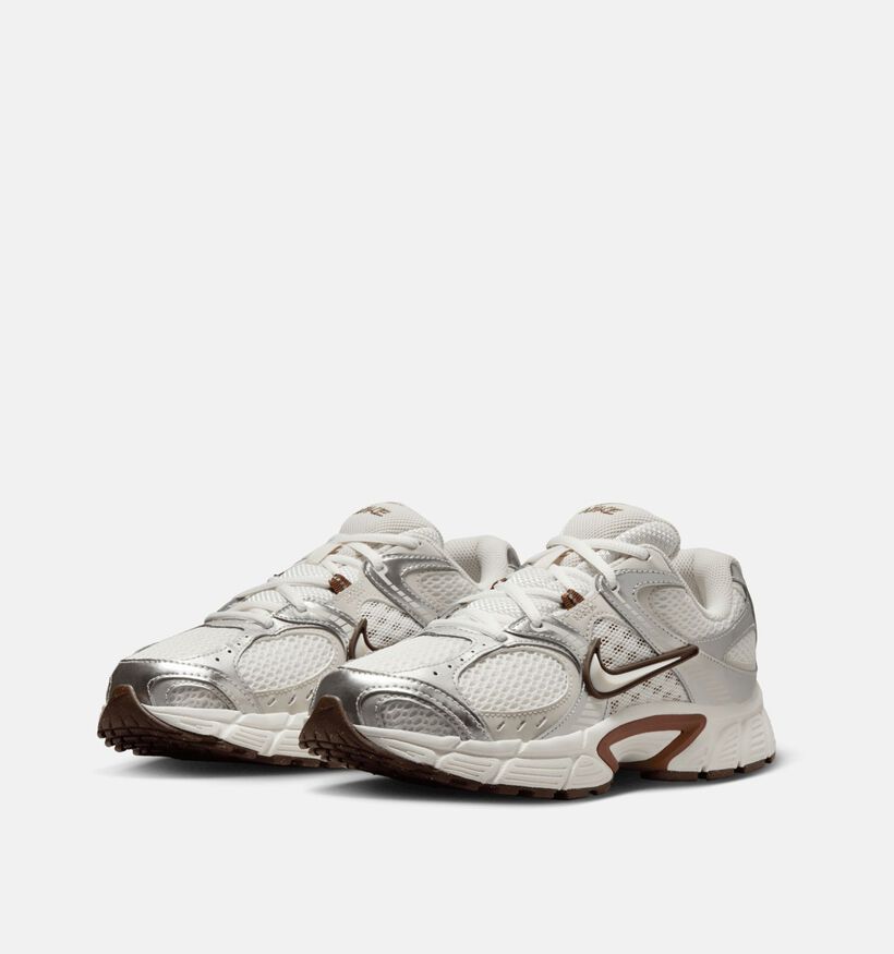 Nike V5 RNR Baskets en Ecru/Argent pour femmes (372900)