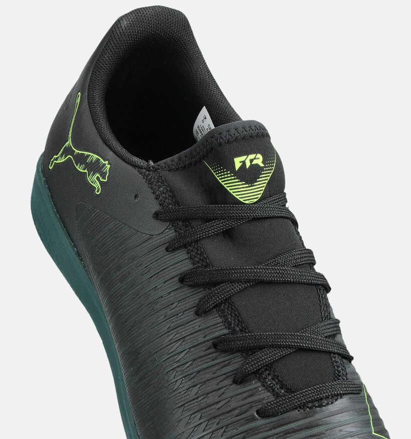 Puma Future 8 Play It Chaussures de foot en Noir pour hommes (359099) - pour semelles orthopédiques