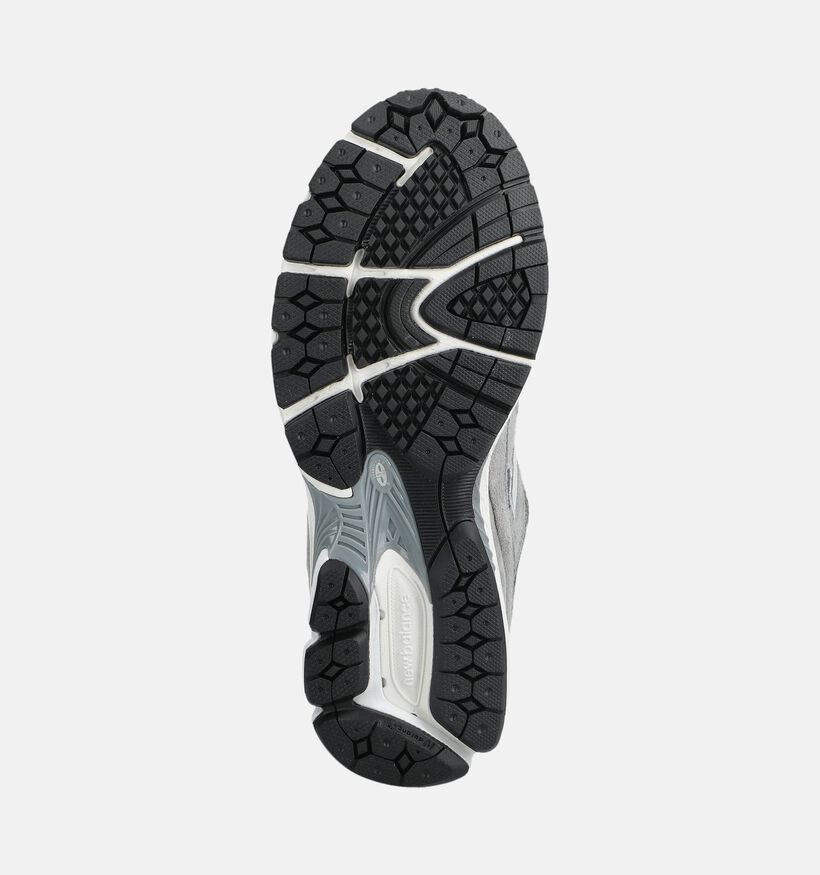 New Balance 2002 Baskets en Gris pour hommes (366250) - pour semelles orthop&eacute;diques