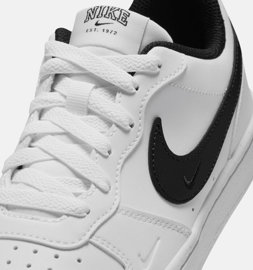 Nike Court Borough Low 2 Witte/Zwarte Sneakers voor jongens (380741)