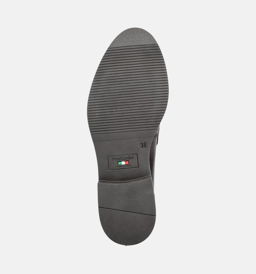 NeroGiardini Donkerbruine Loafers voor dames (381721)