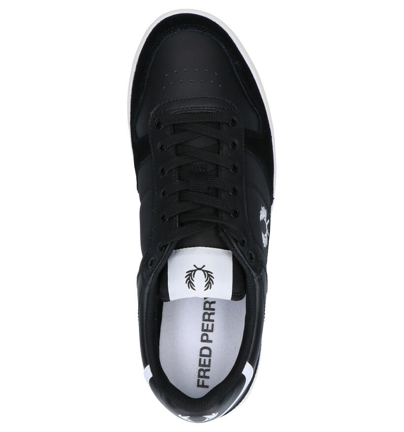 Fred Perry Baskets basses en Noir en simili cuir (264193)