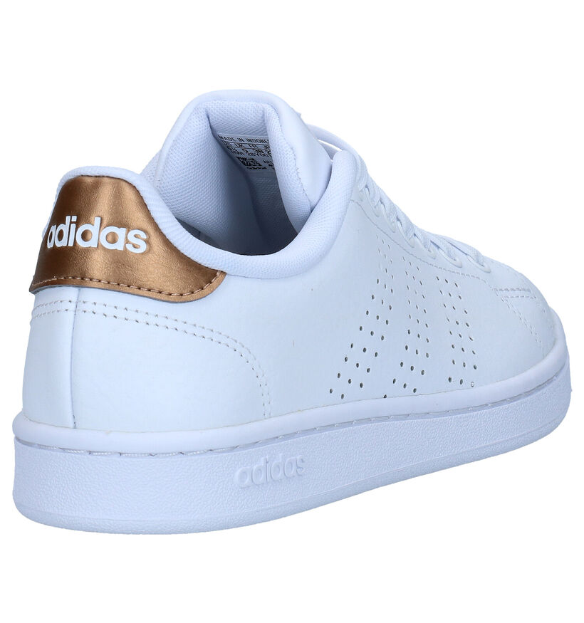 adidas Advantage Baskets en Blanc en cuir (284790)