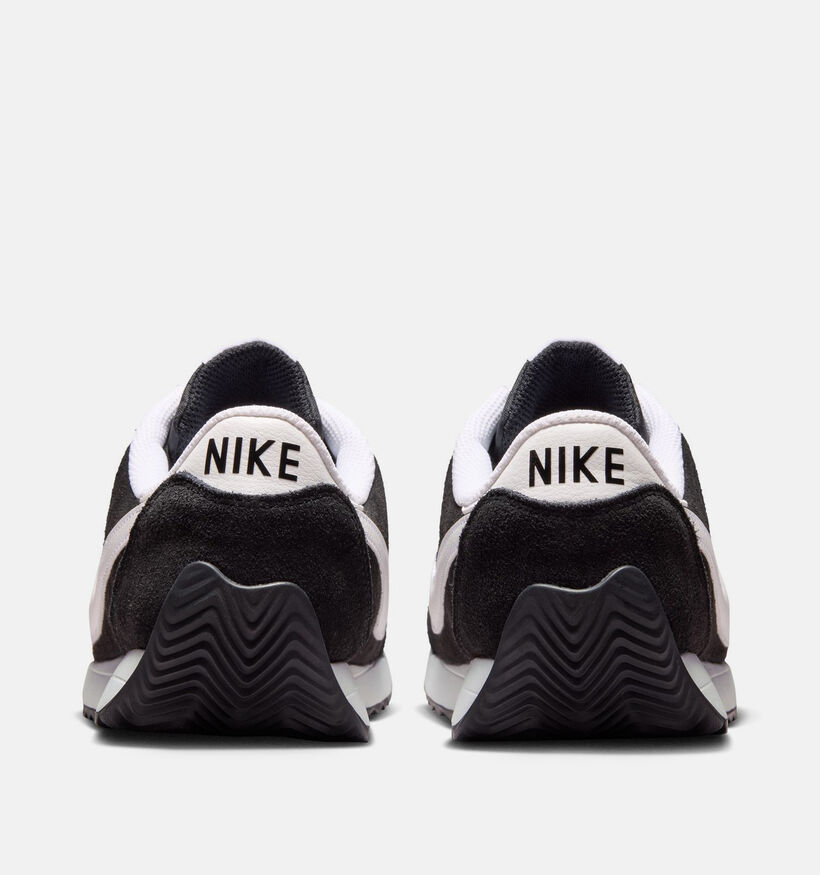 Nike Pacific Zwarte Lage Sneakers voor dames (376103)