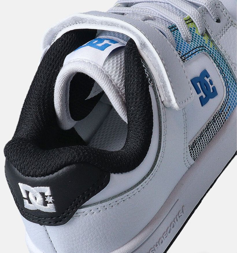 DC Shoes Manteca 4 Baskets de skate en Blanc pour garçons (350828)