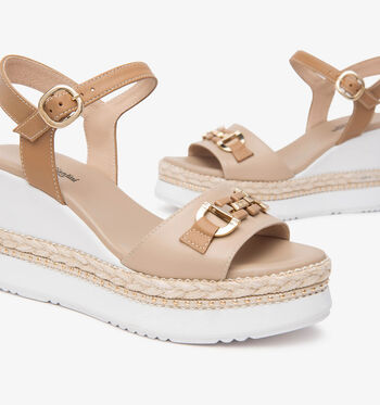 NeroGiardini Sandalen Wit/Beige