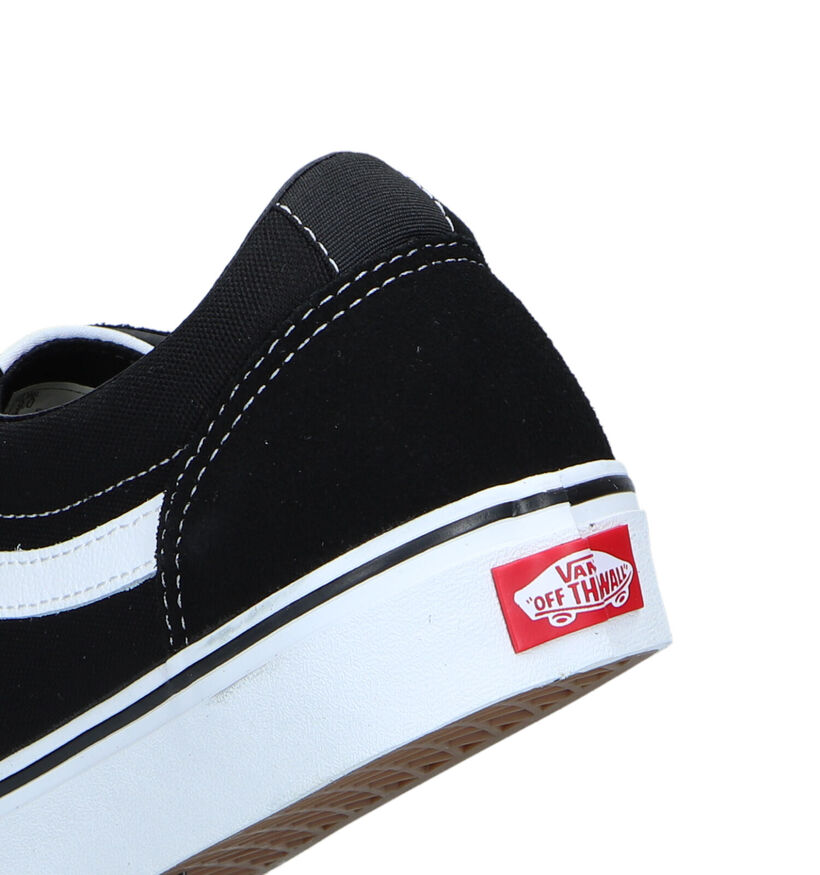 Vans Ward Baskets de skate en Brun pour hommes (328232)