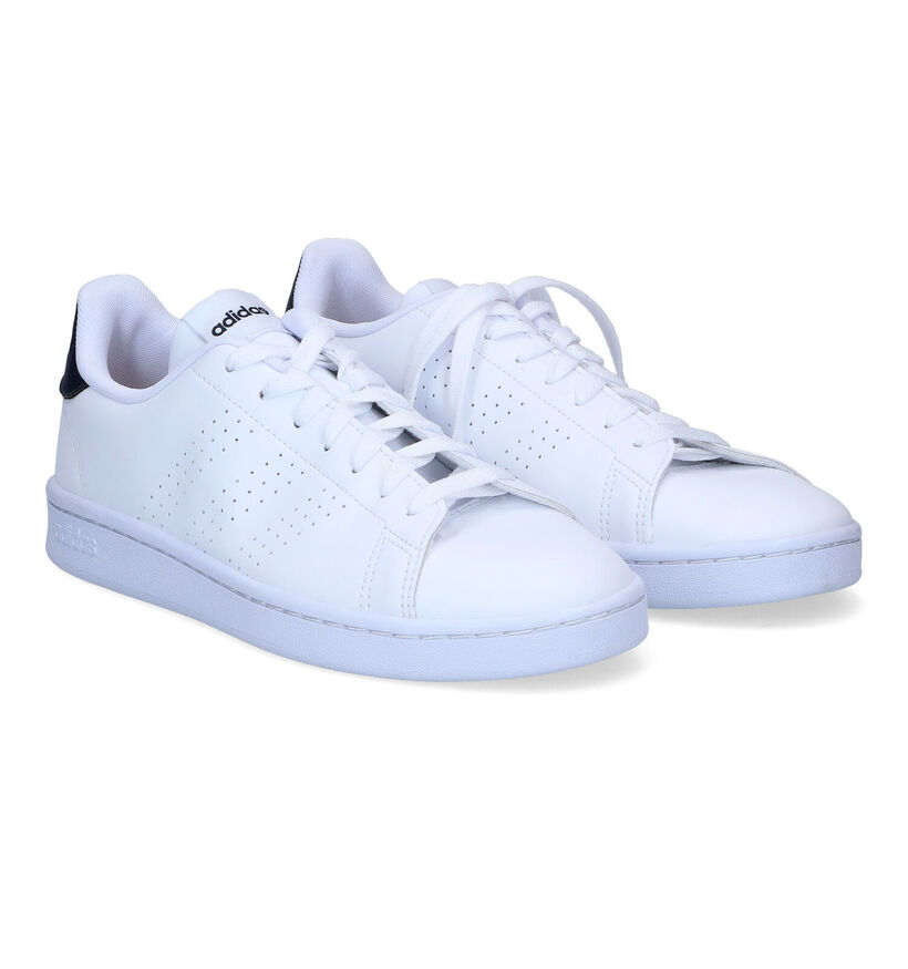 adidas Advantage Baskets en Blanc pour hommes (326322)