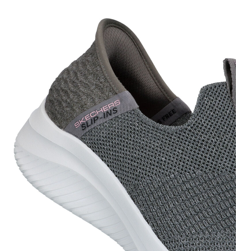 Skechers Ultra Flex 3.0 Smooth Step Zwarte Slip-ins voor dames (326227)