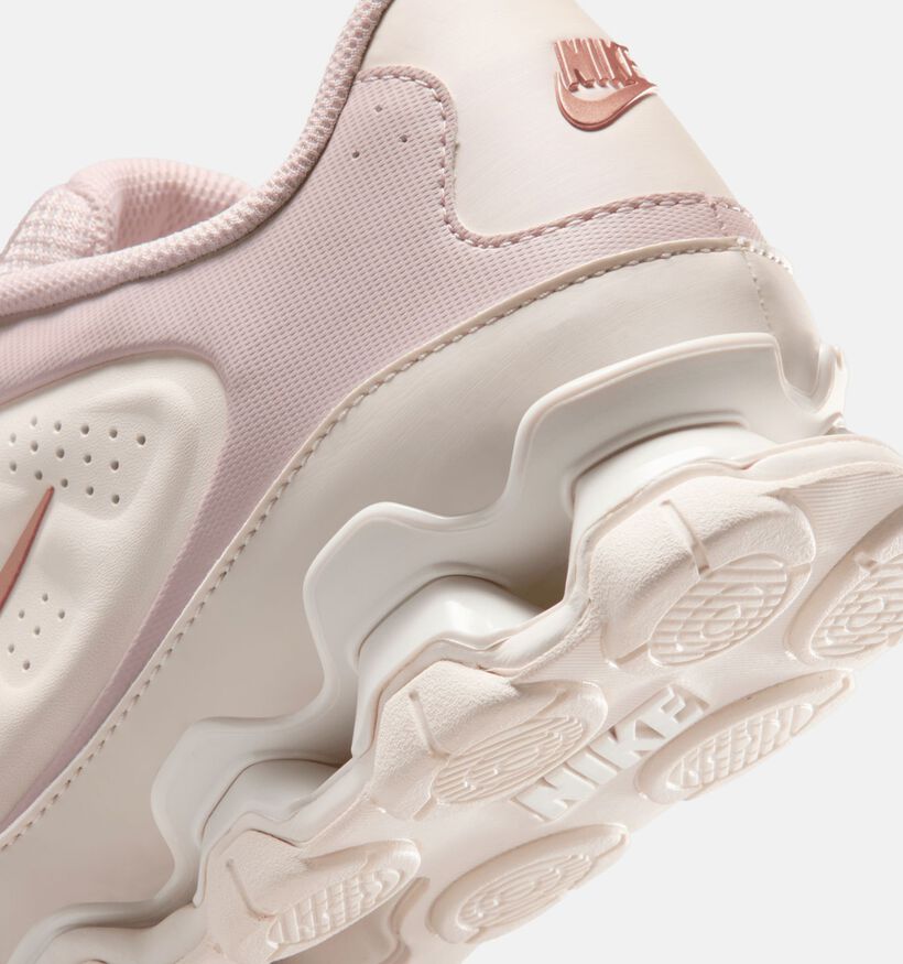 Nike Reax TR Ecru/Lichtroze Sneakers voor dames (372896) - geschikt voor steunzolen