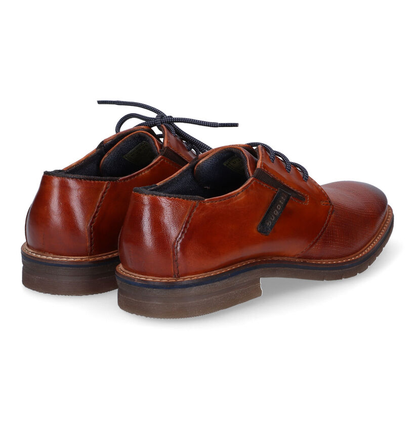 Bugatti Chaussures classiques en Cognac pour hommes (312709)