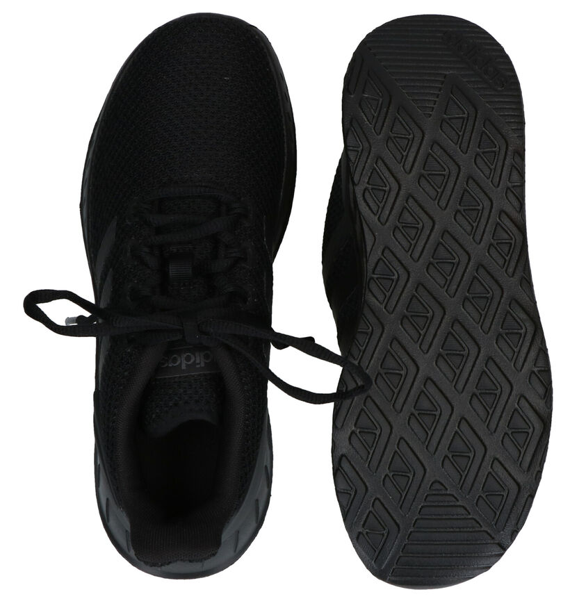 adidas Questar Zwarte Sneakers in stof (293296)