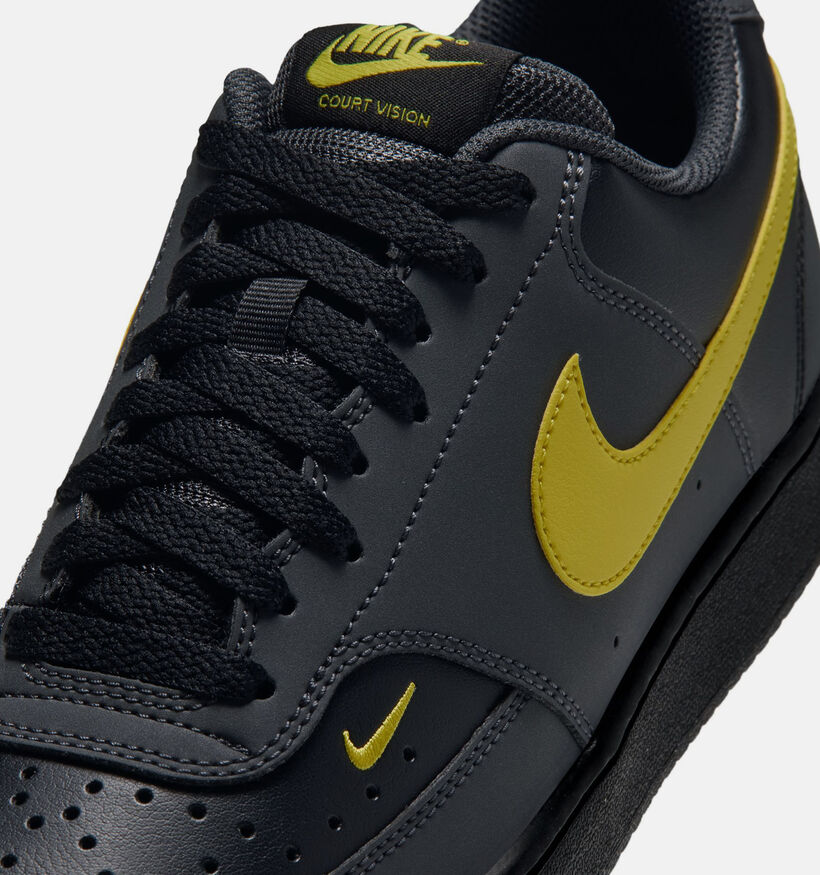 Nike Court Vision Low Next Nature Baskets en Gris fonc&eacute; pour hommes (380984)