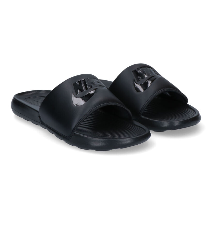 Nike Victori One Claquettes de piscine en Blanc en synthétique (302632)