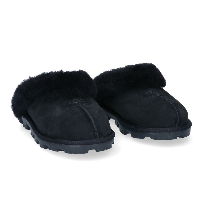 UGG Coquette Pantoufles en Noir en daim (294510)