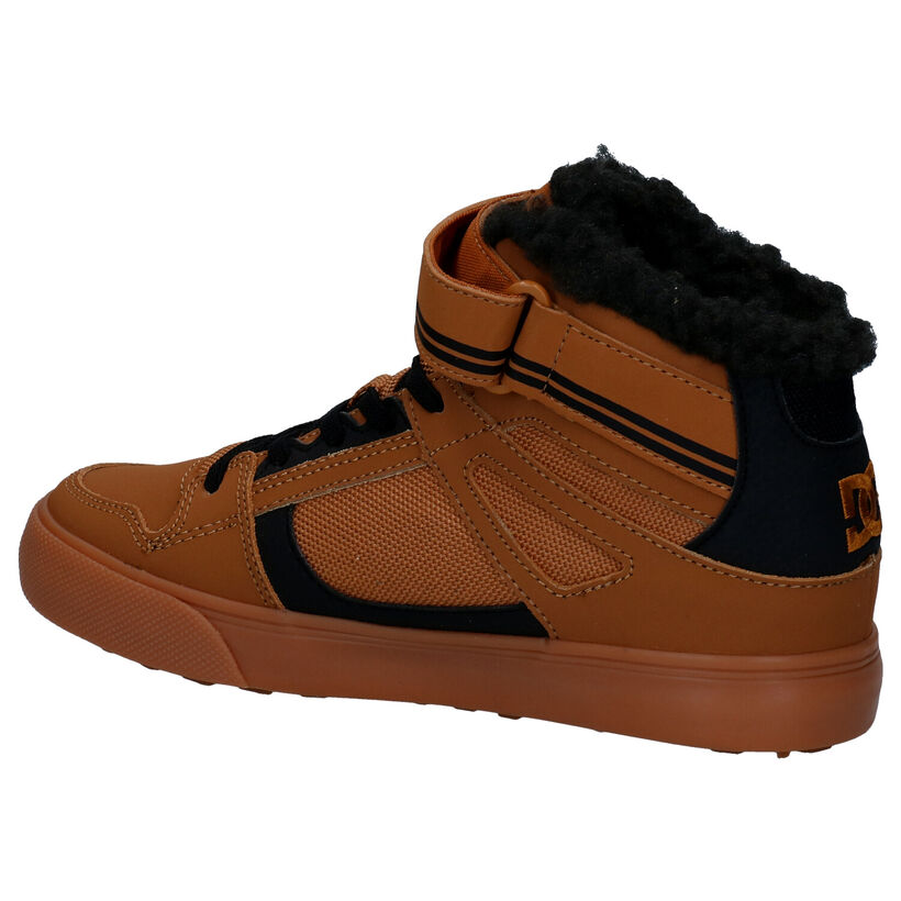 DC Shoes Pure Skate Sneakers en Cognac en nubuck (259569)