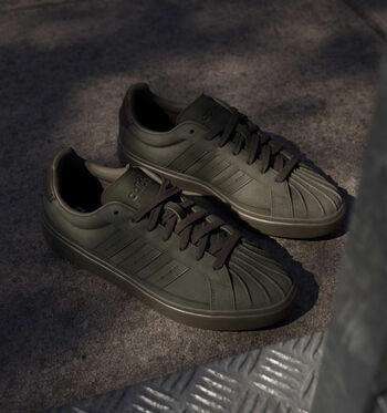 adidas Low Baskets core black/ core black/ off white/shadow olive/dark brown