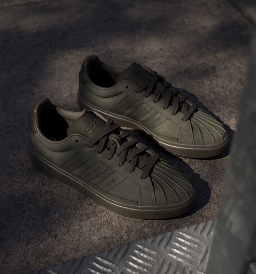 adidas Streettalk Baskets basses en Noir pour hommes (375321)