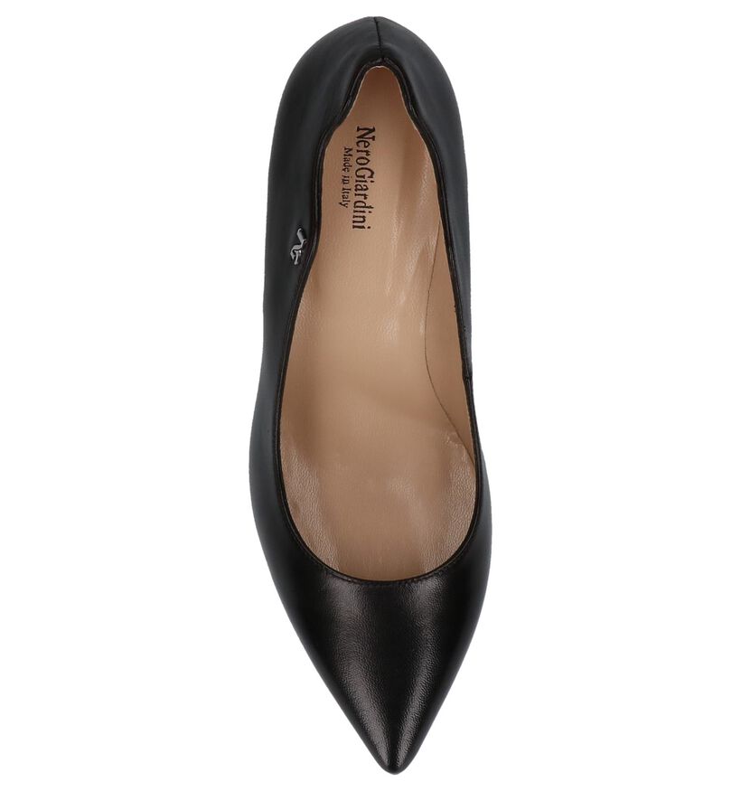 NeroGiardini Zwarte Pumps in leer (211594)