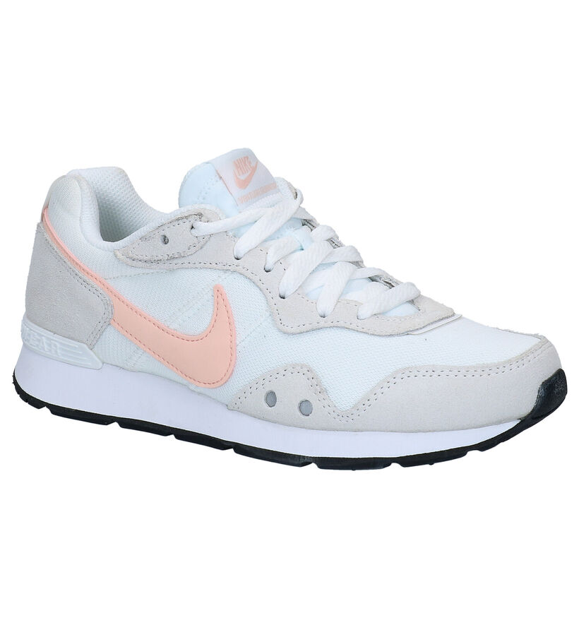 Nike Venture Runner Zwarte Sneakers voor dames (332422)