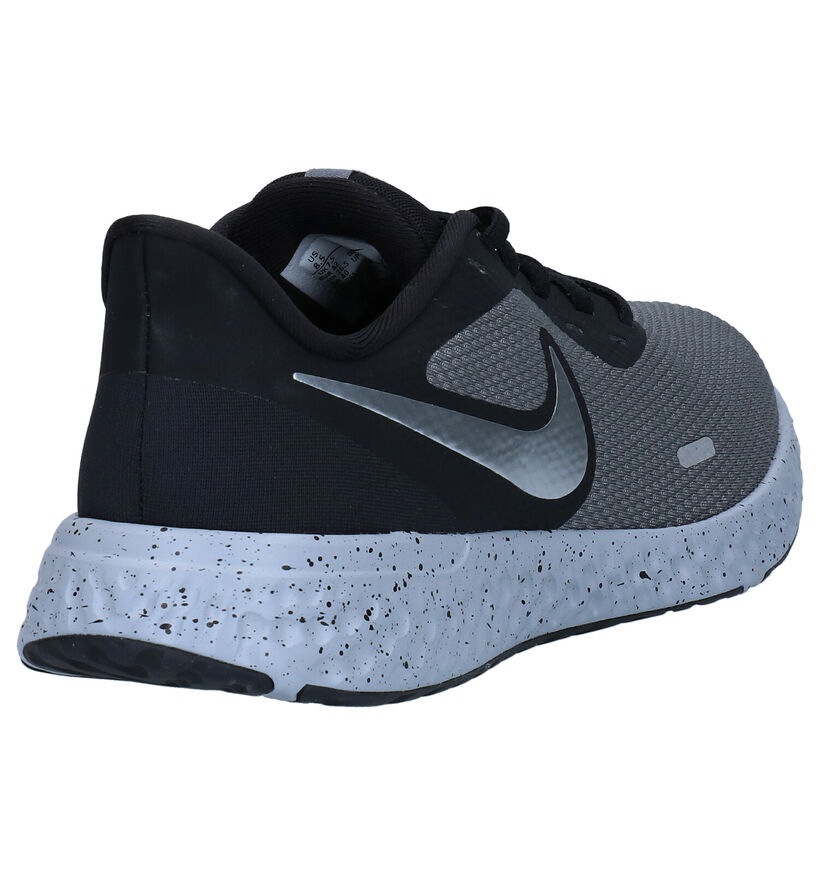 Nike Revolution 5 Baskets en Gris en textile (283888)