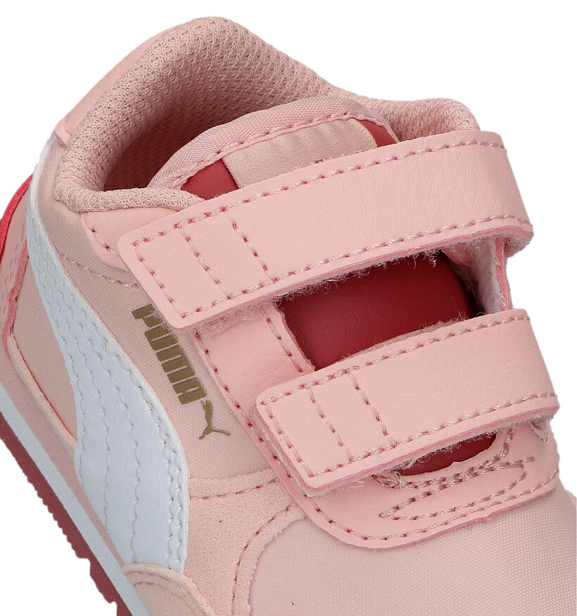 Puma ST Runner v3 Baskets bébé en Rose pour filles (318761)