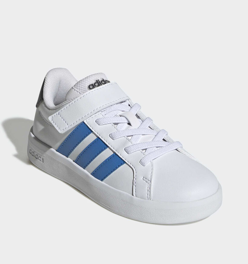 adidas Grand Court 3.0 Baskets en Blanc/Bleu pour gar&ccedil;ons (372774) - pour semelles orthop&eacute;diques