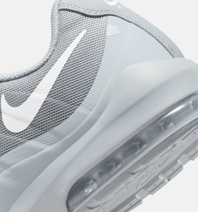 Nike Air Max Invigor Grijze Sneakers voor jongens, heren (345397)