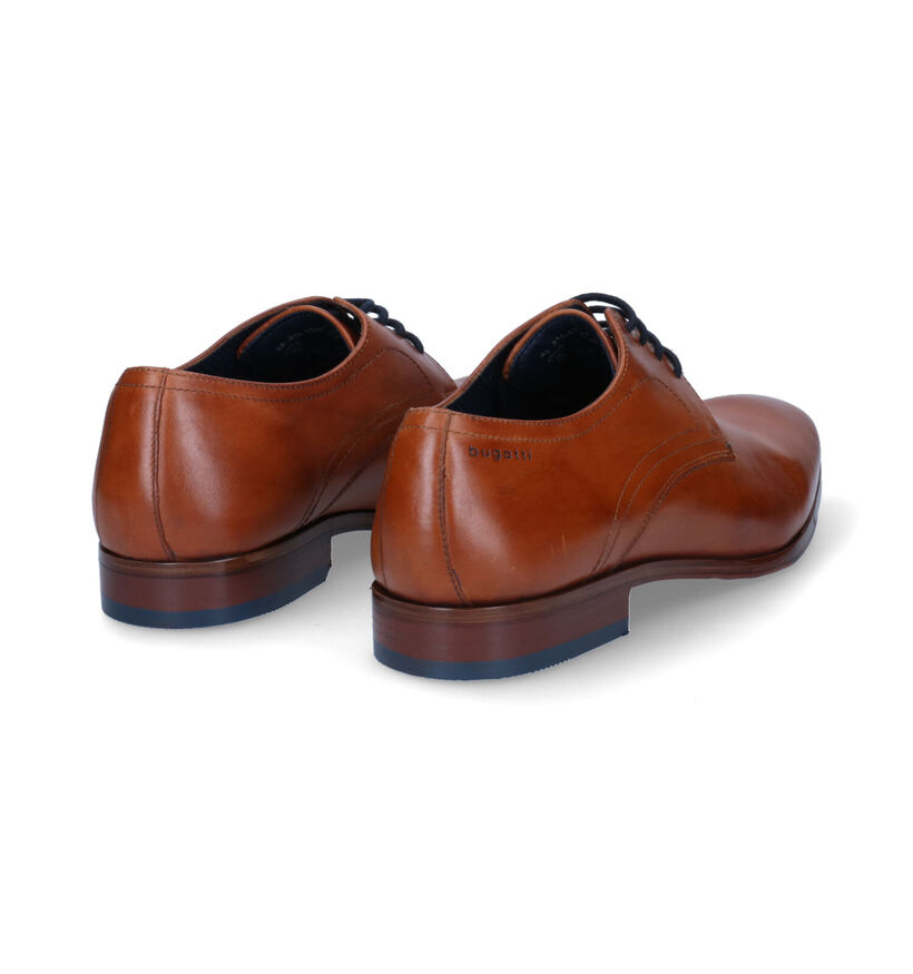 Bugatti Renato LC Chaussures habillées en Cognac en cuir (311016)