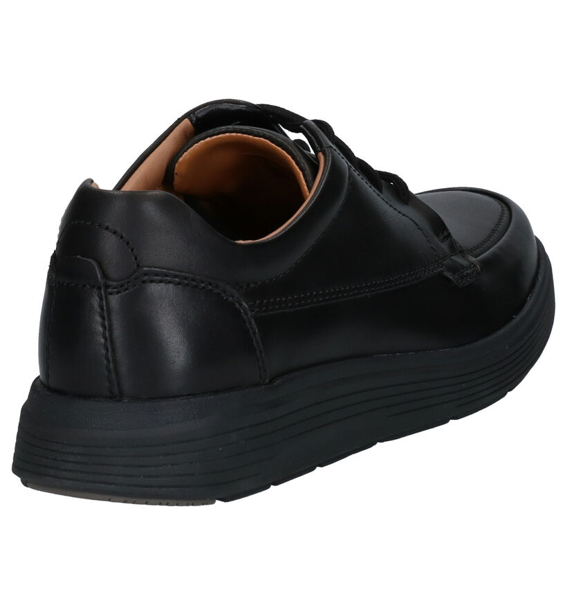 Clarks Chaussures habillées en Noir en cuir (256159)